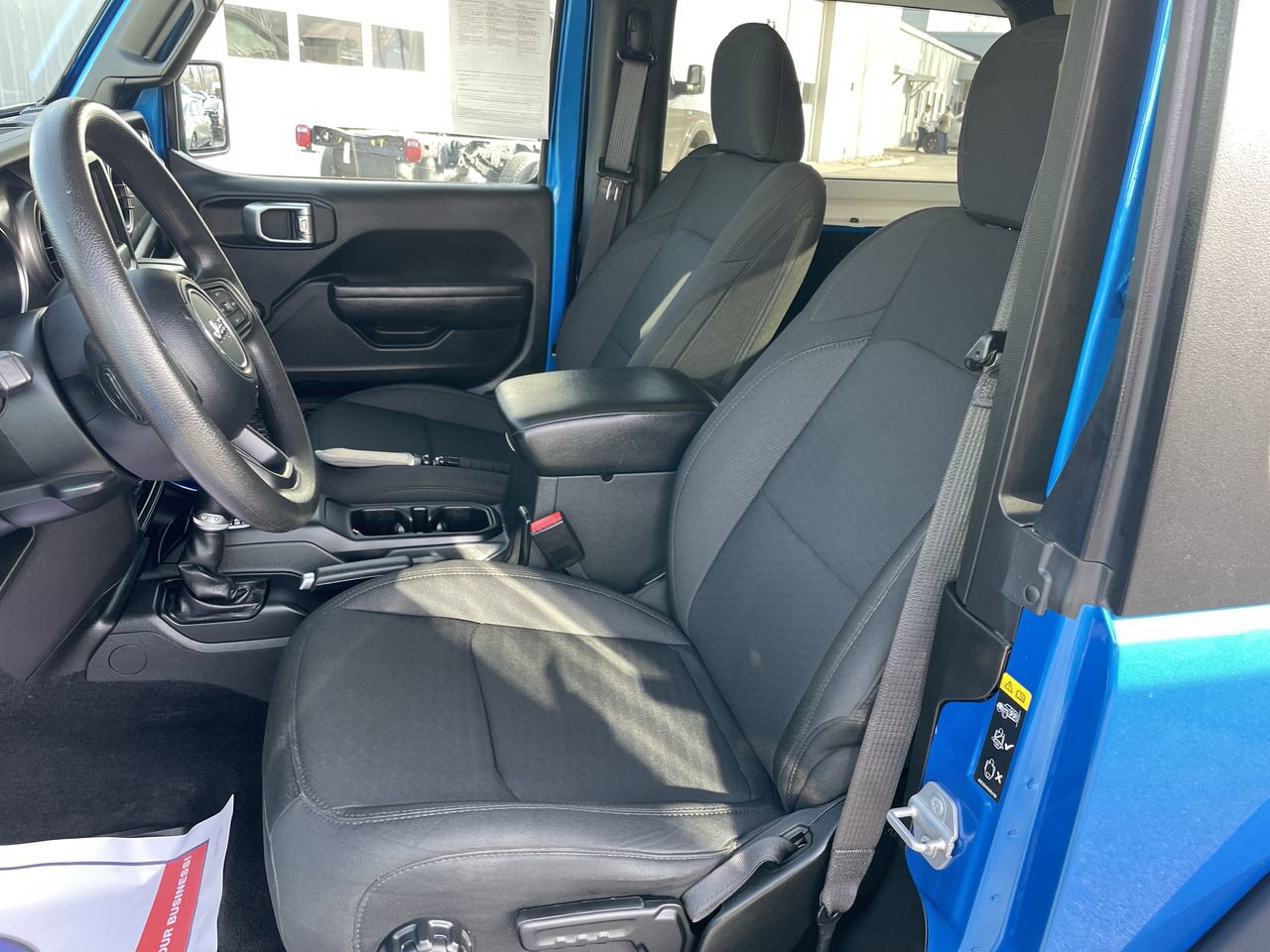 Used 2022 Jeep Wrangler Sport AWD/4WD image 27