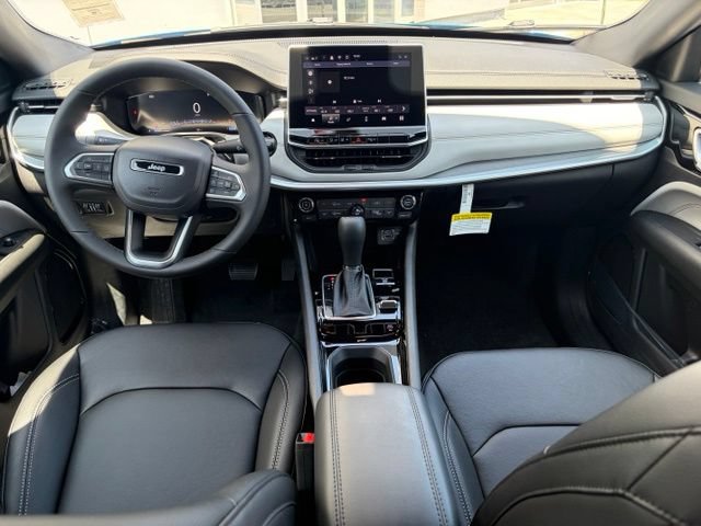 New 2026 Jeep Compass Limited AWD/4WD image 32