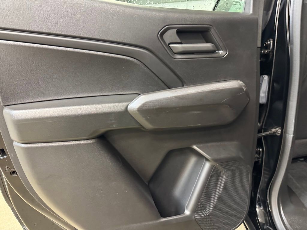 Used 2024 Chevrolet Colorado W/T image 16