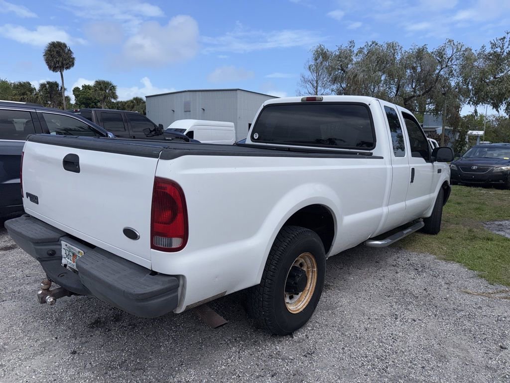 Used 2004 Ford F250 2WD SuperCab Super Duty image 3