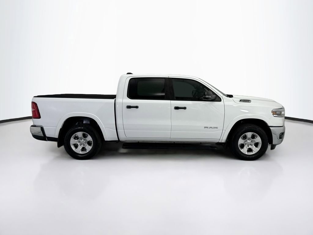 Used 2025 RAM 1500 Big Horn AWD/4WD image 4