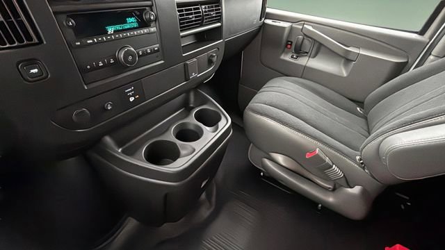 Used 2024 GMC Savana 2500 w/ Driver Convenience Package RWD image 15