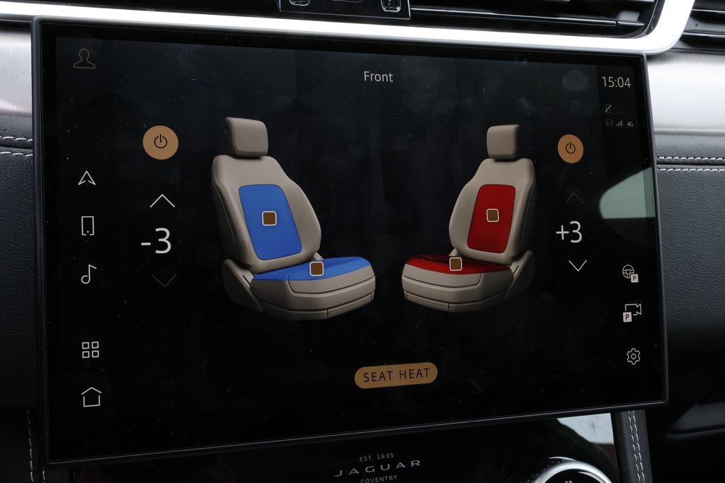 Certified 2026 Jaguar F-PACE R-Dynamic S AWD/4WD image 28