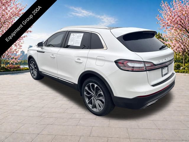 Certified 2022 Lincoln Nautilus Reserve w/ Luxury Package AWD/4WD image 4