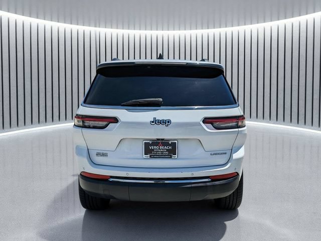 Used 2023 Jeep Grand Cherokee L Laredo RWD image 5