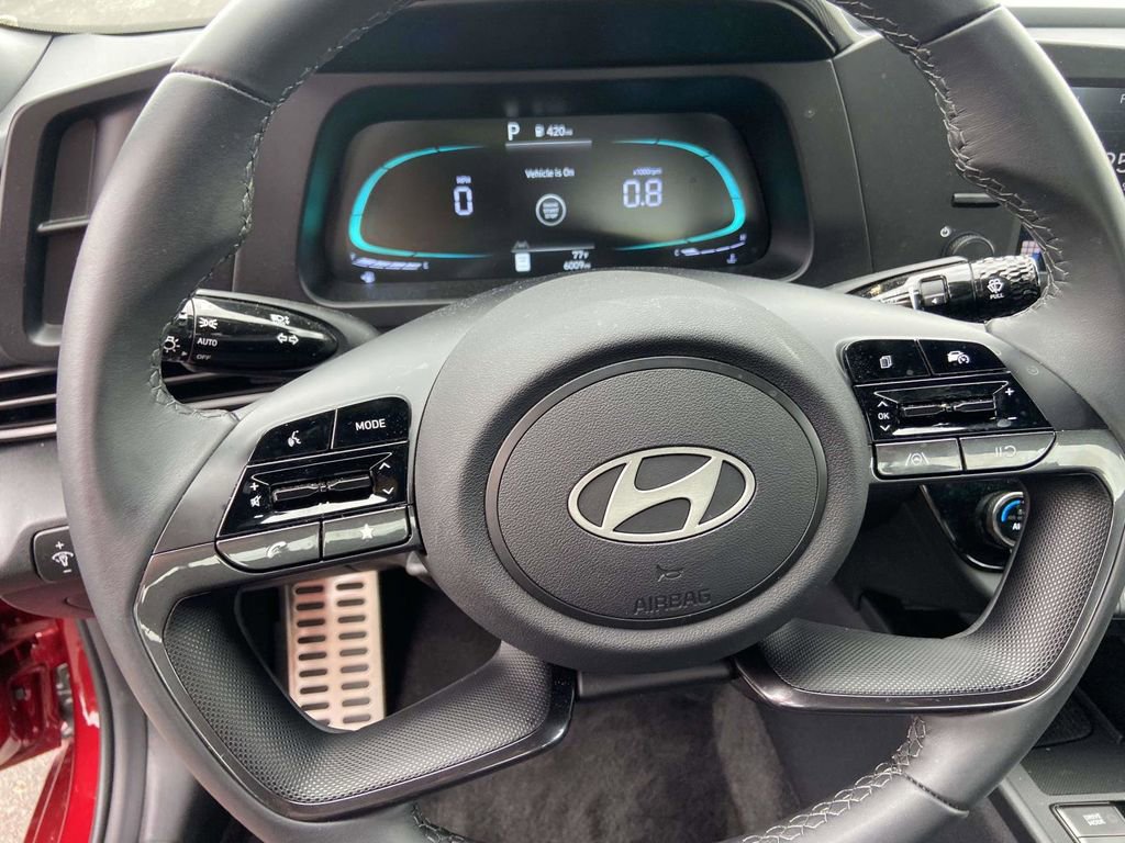 Used 2025 Hyundai Elantra Sport image 19