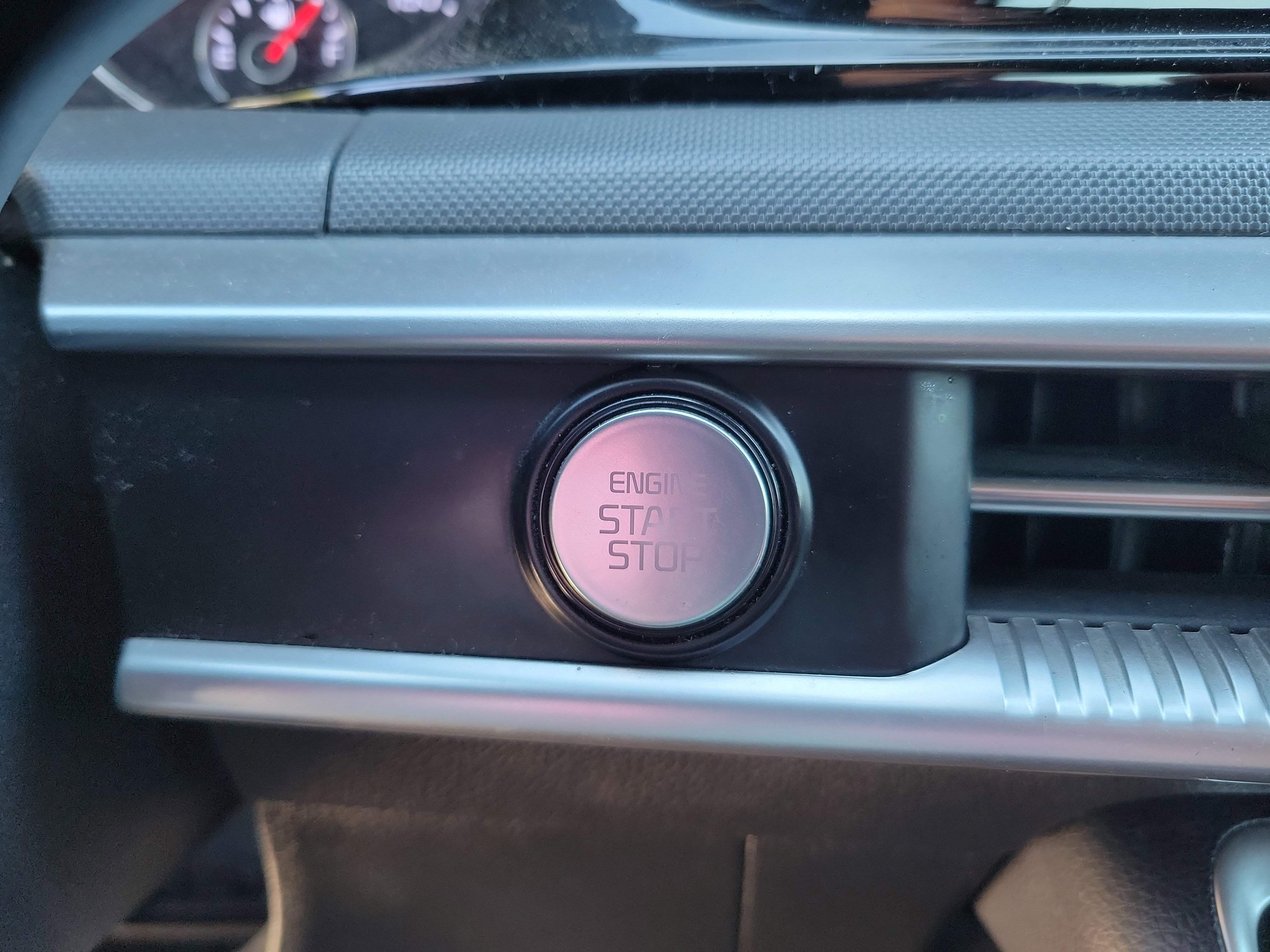 Used 2024 Kia K5 GT-Line image 11