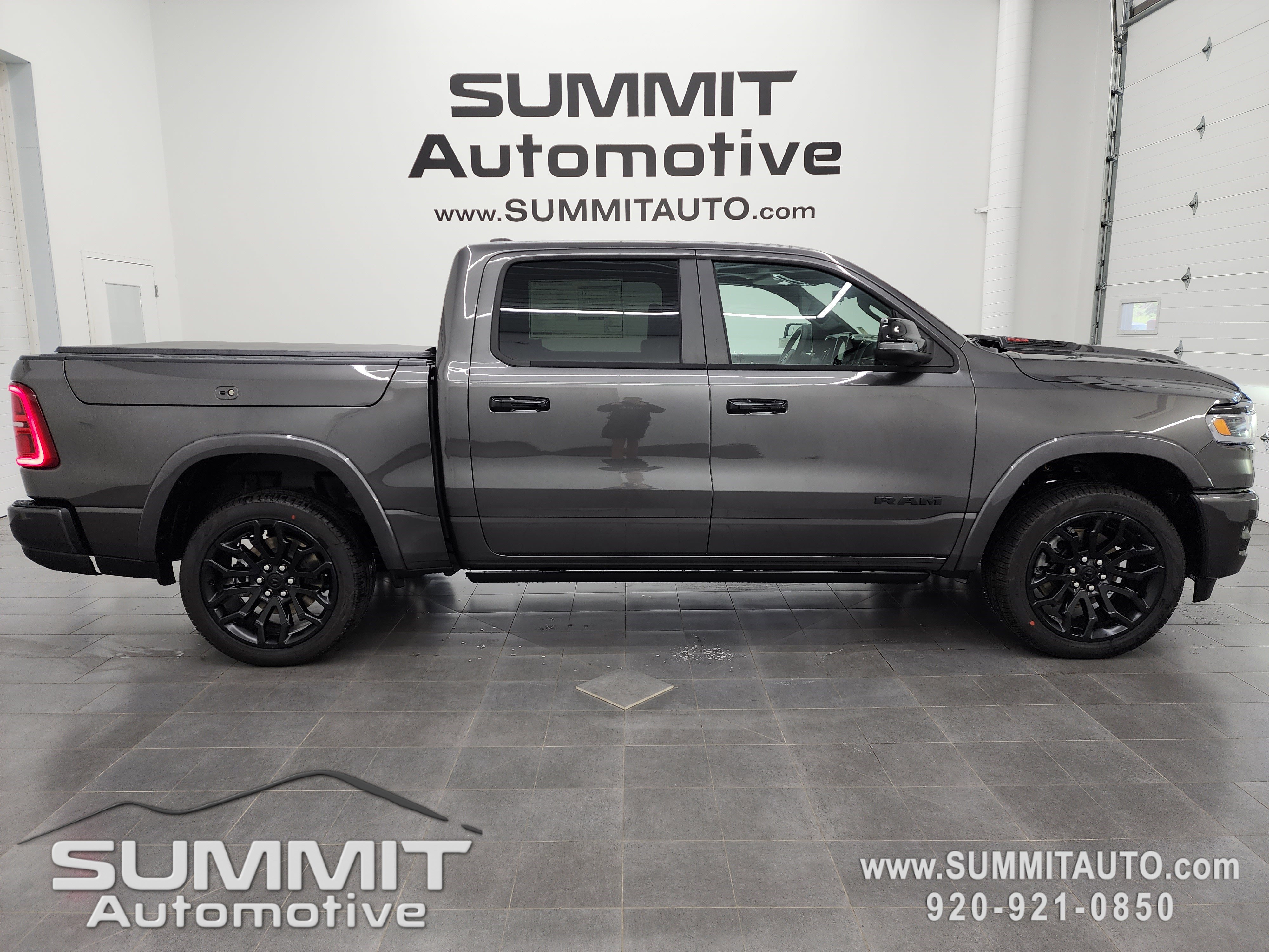 New 2026 RAM 1500 Limited image 1