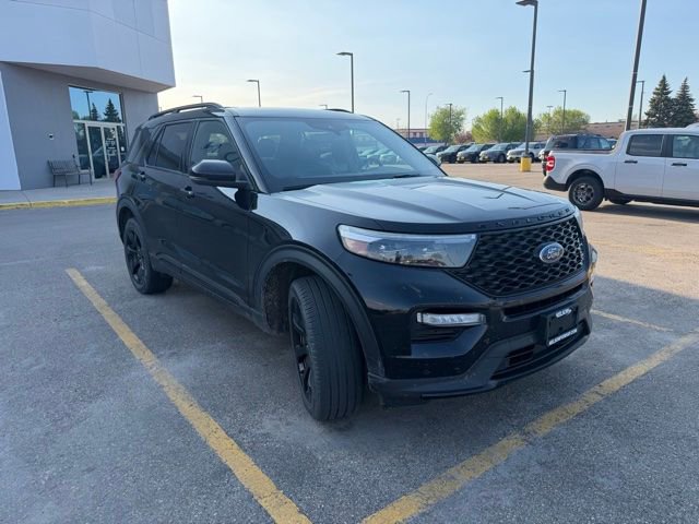 Certified 2023 Ford Explorer ST w/ Equipment Group 401A AWD/4WD image 3