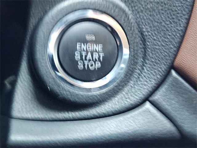 Used 2022 Subaru Outback Touring w/ Popular Package #2 image 22