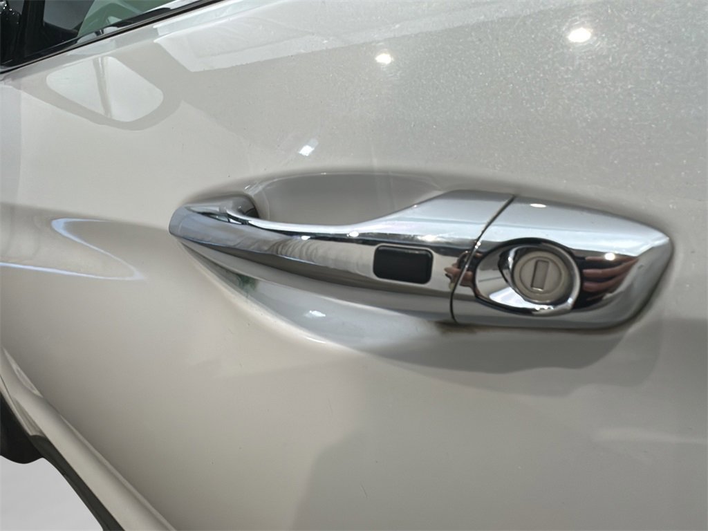 Used 2017 Hyundai Santa Fe Sport image 28