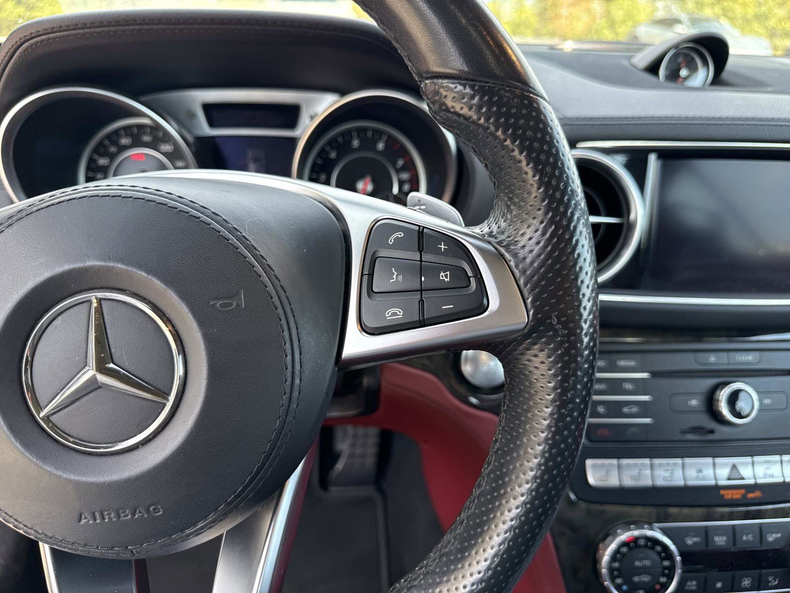Used 2017 Mercedes-Benz SL 450 image 26