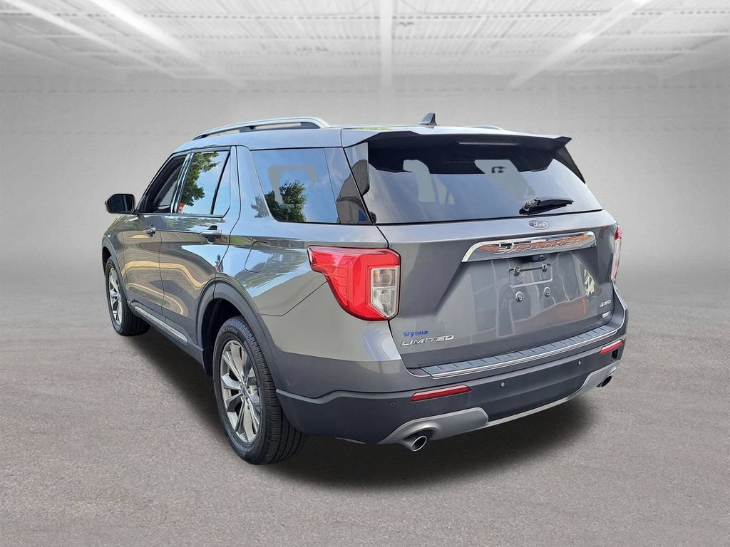 Used 2023 Ford Explorer Limited AWD/4WD image 5