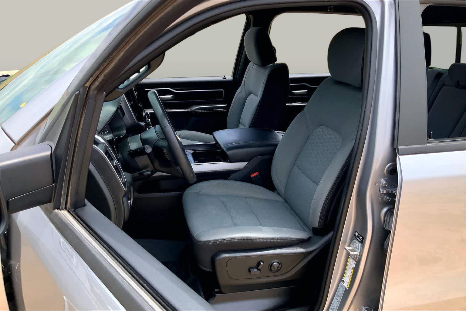 Used 2025 RAM 1500 Lone Star AWD/4WD image 8