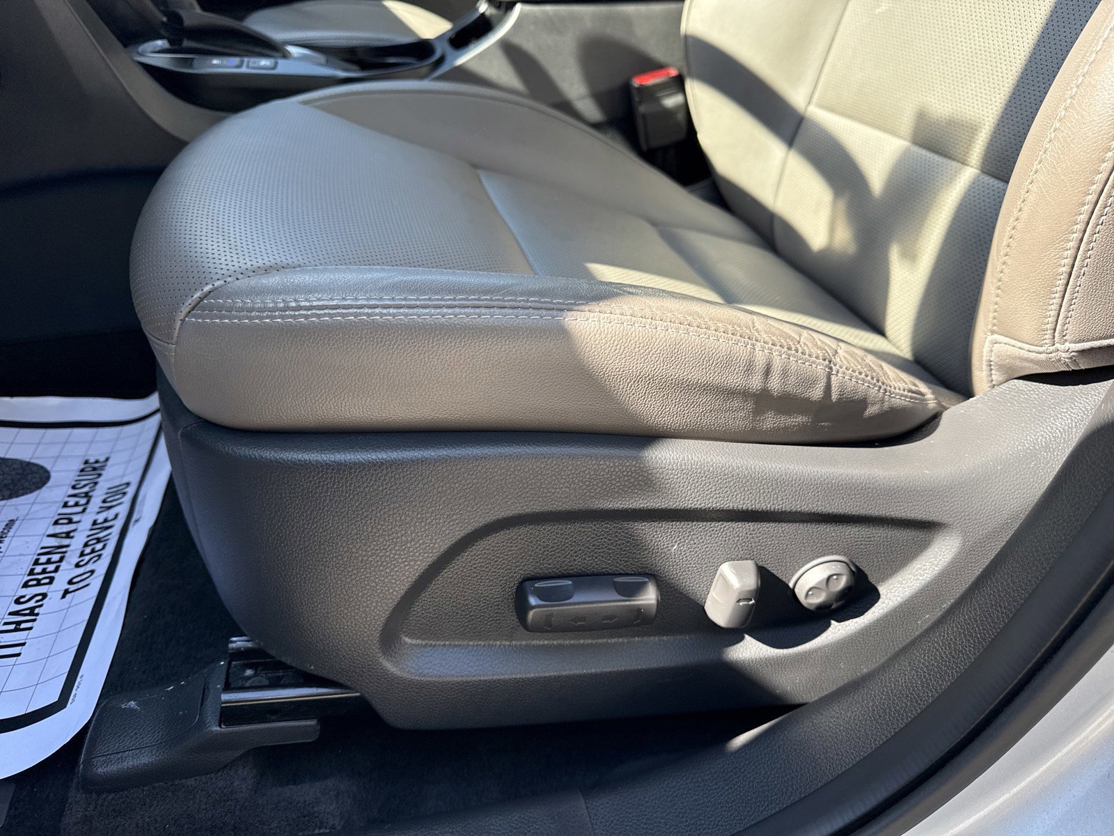 Used 2019 Hyundai Santa Fe XL image 12