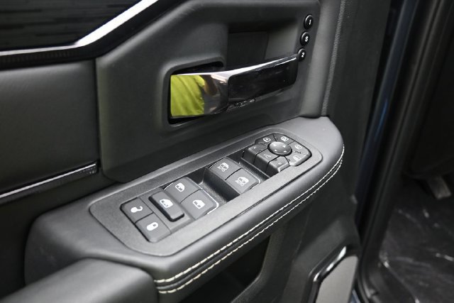New 2026 RAM 2500 Rebel w/ Rebel Level 2 Equipment Group AWD/4WD image 13