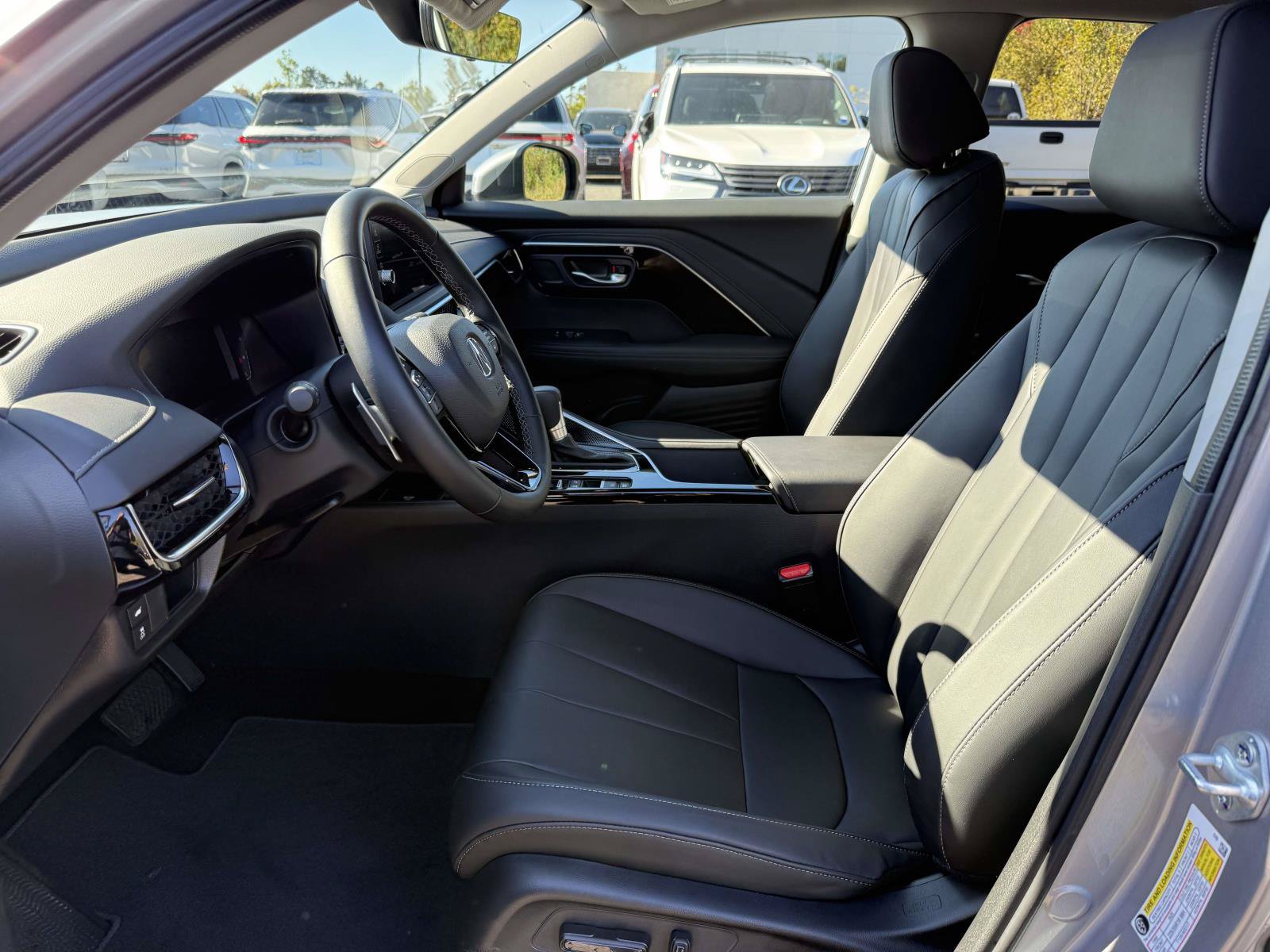 Used 2025 Acura ADX AWD image 13
