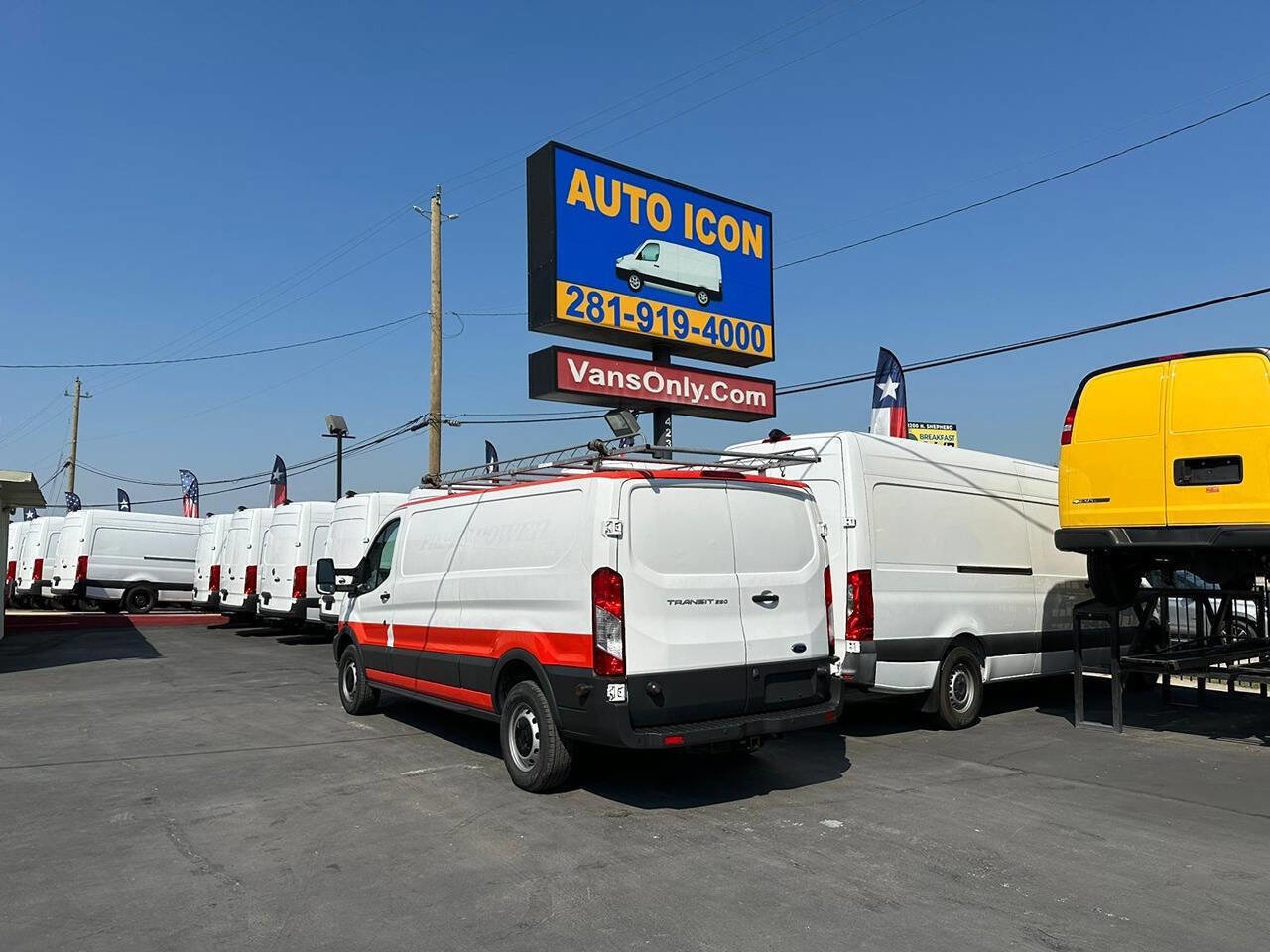 Used 2015 Ford Transit 250 148 Low Roof image 23