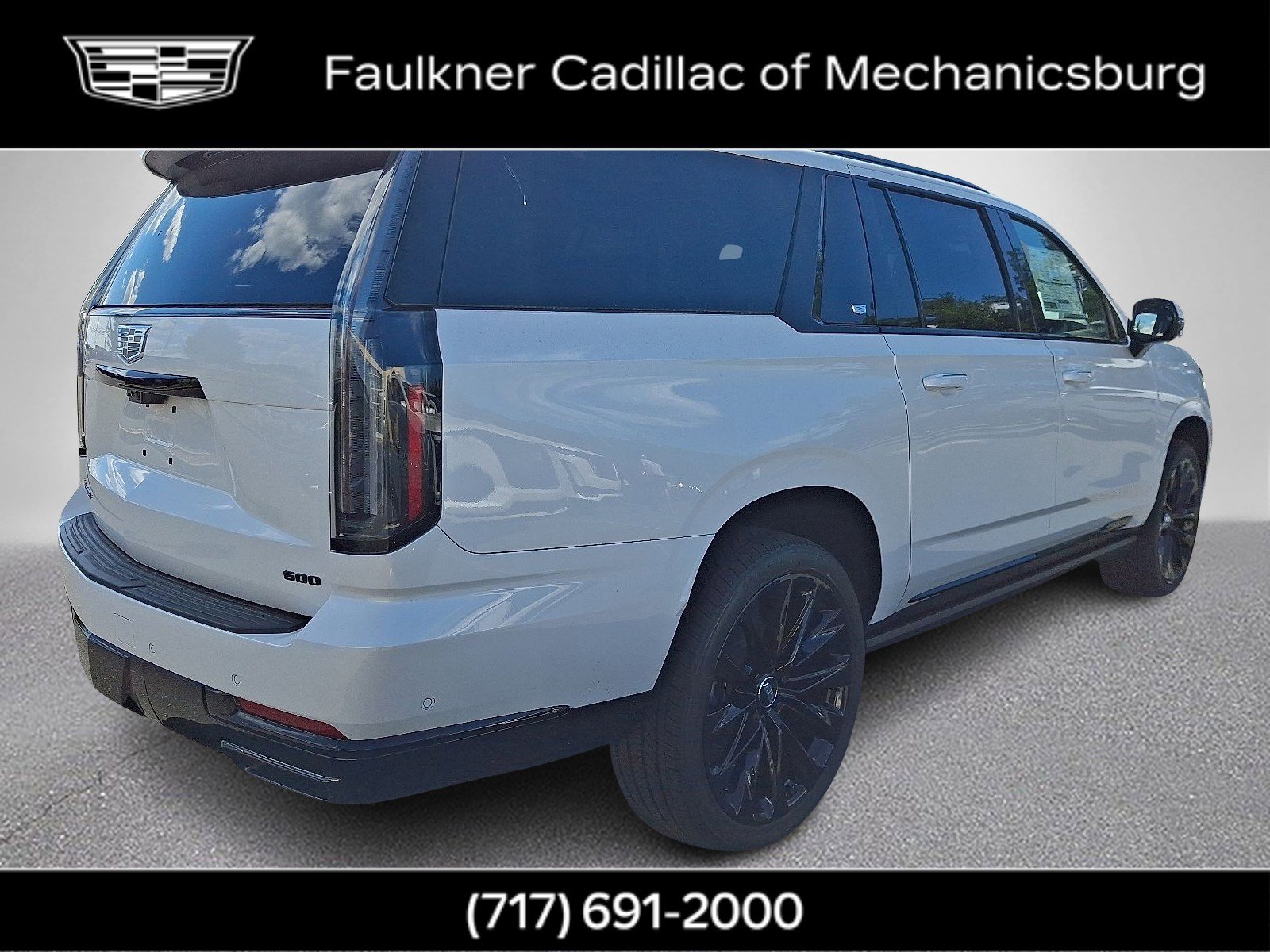 New 2025 Cadillac Escalade ESV Sport Platinum w/ LPO, ONYX Package image 5
