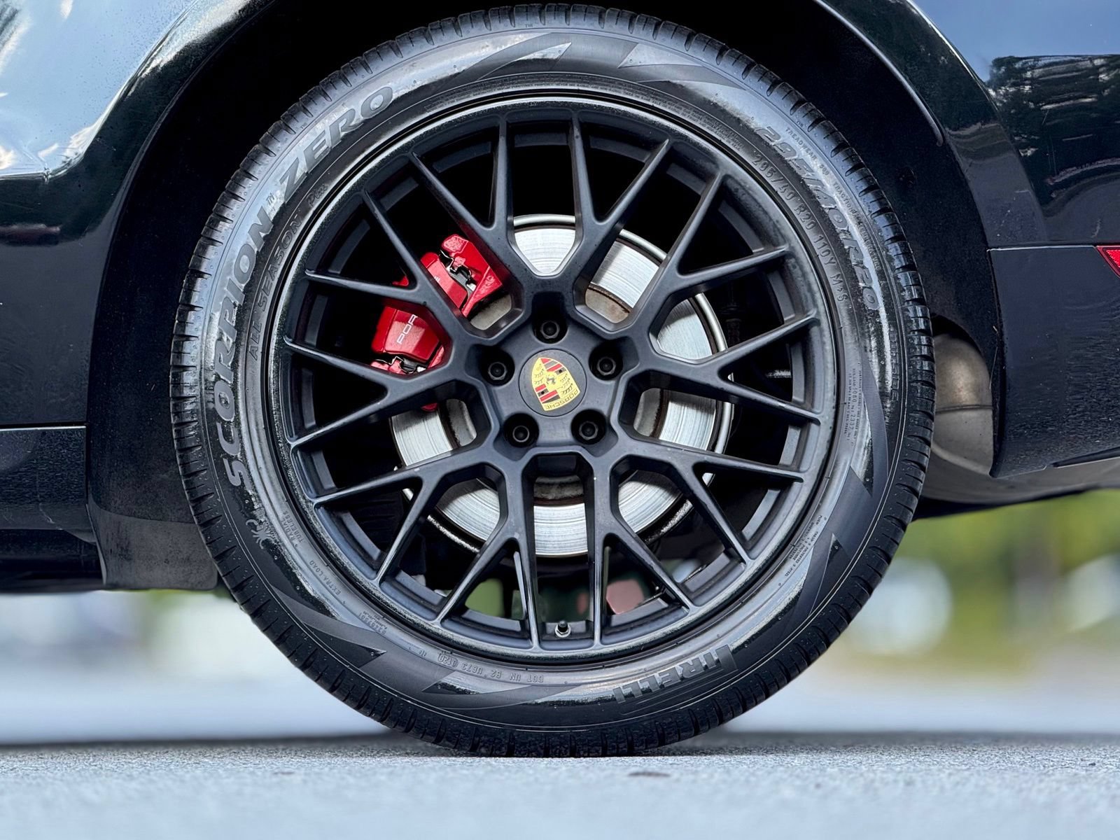 Used 2017 Porsche Macan GTS AWD/4WD image 19