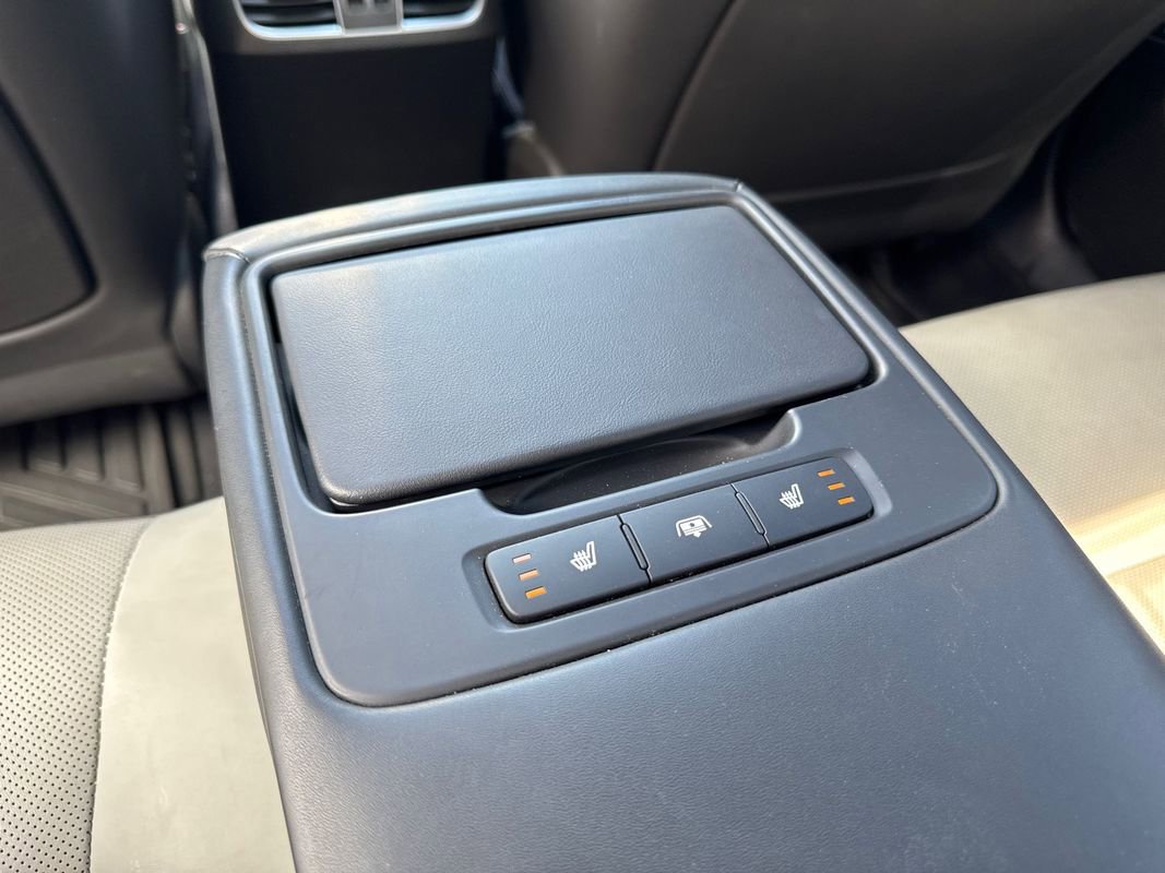 Used 2018 Genesis G80 3.3T Sport image 46