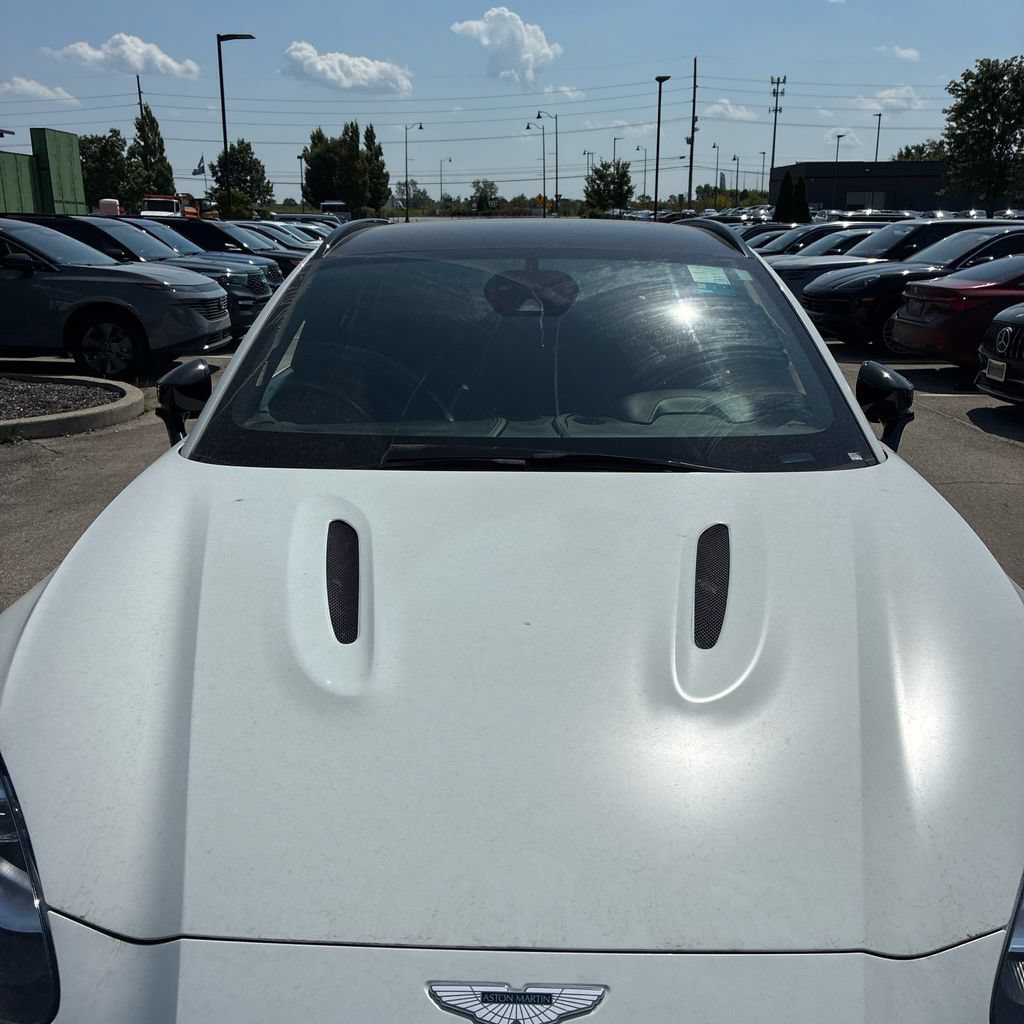 Used 2021 Aston Martin DBX AWD/4WD image 9