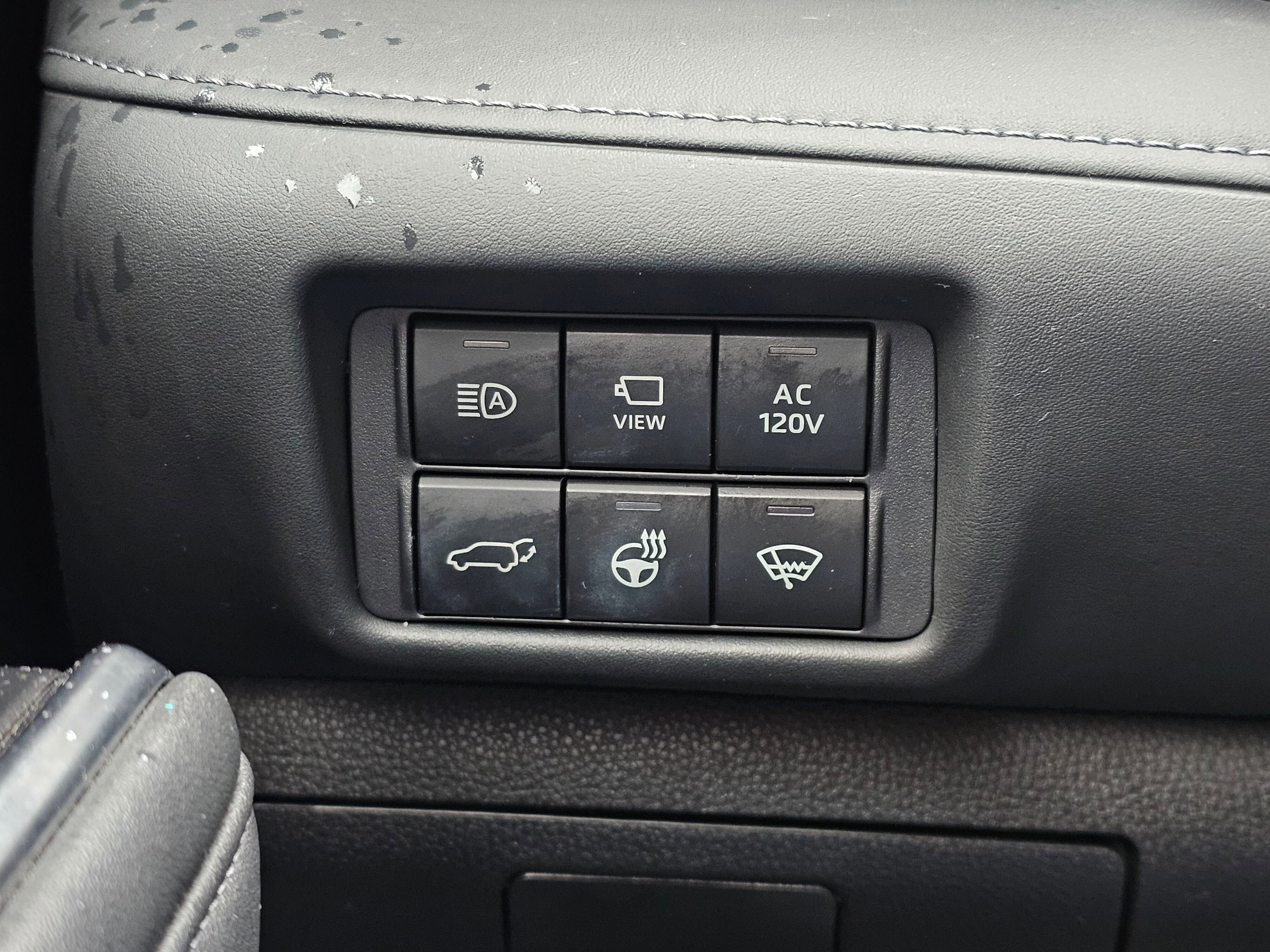 Used 2021 Toyota Highlander Platinum AWD/4WD image 34