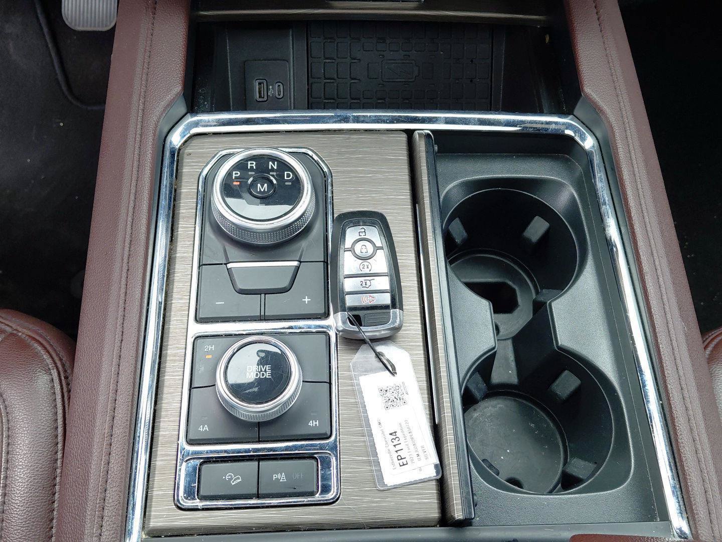 Used 2023 Ford Expedition Limited AWD/4WD image 32