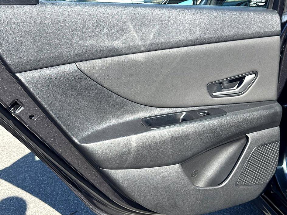 Certified 2023 Hyundai Elantra SEL w/ Convenience Package image 11