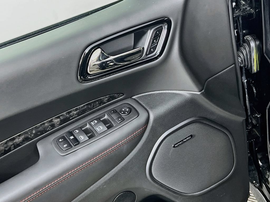 Used 2023 Dodge Durango R/T AWD/4WD image 17