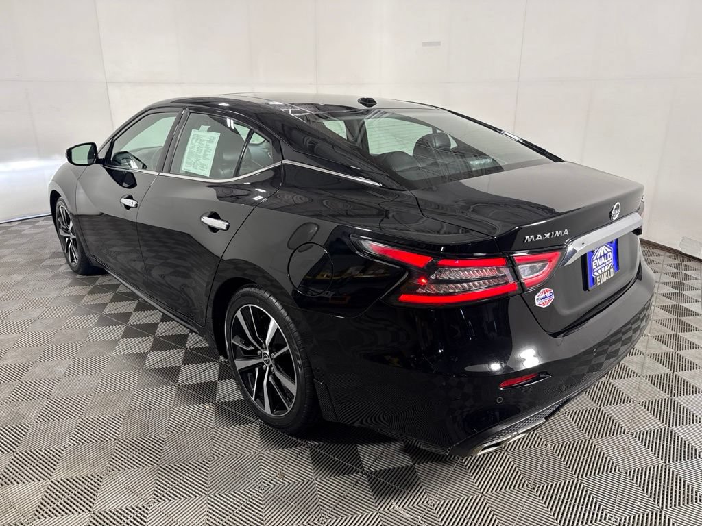 Used 2023 Nissan Maxima SL FWD image 8