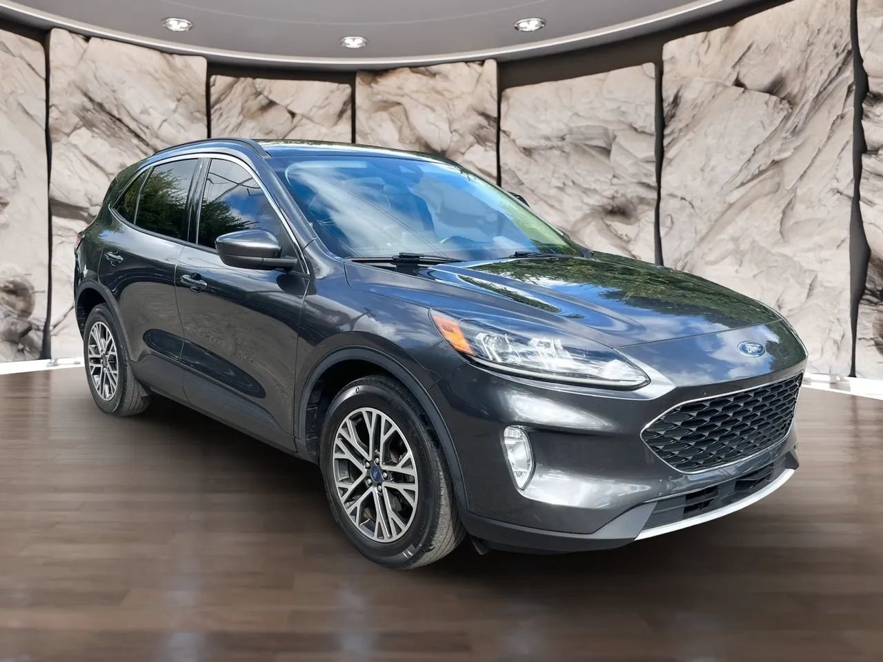 Used 2020 Ford Escape SEL AWD/4WD image 1