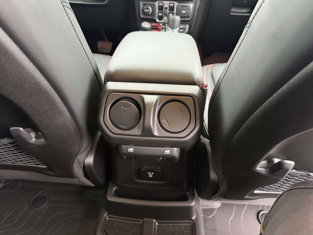 New 2026 Jeep Wrangler Unlimited Rubicon image 23