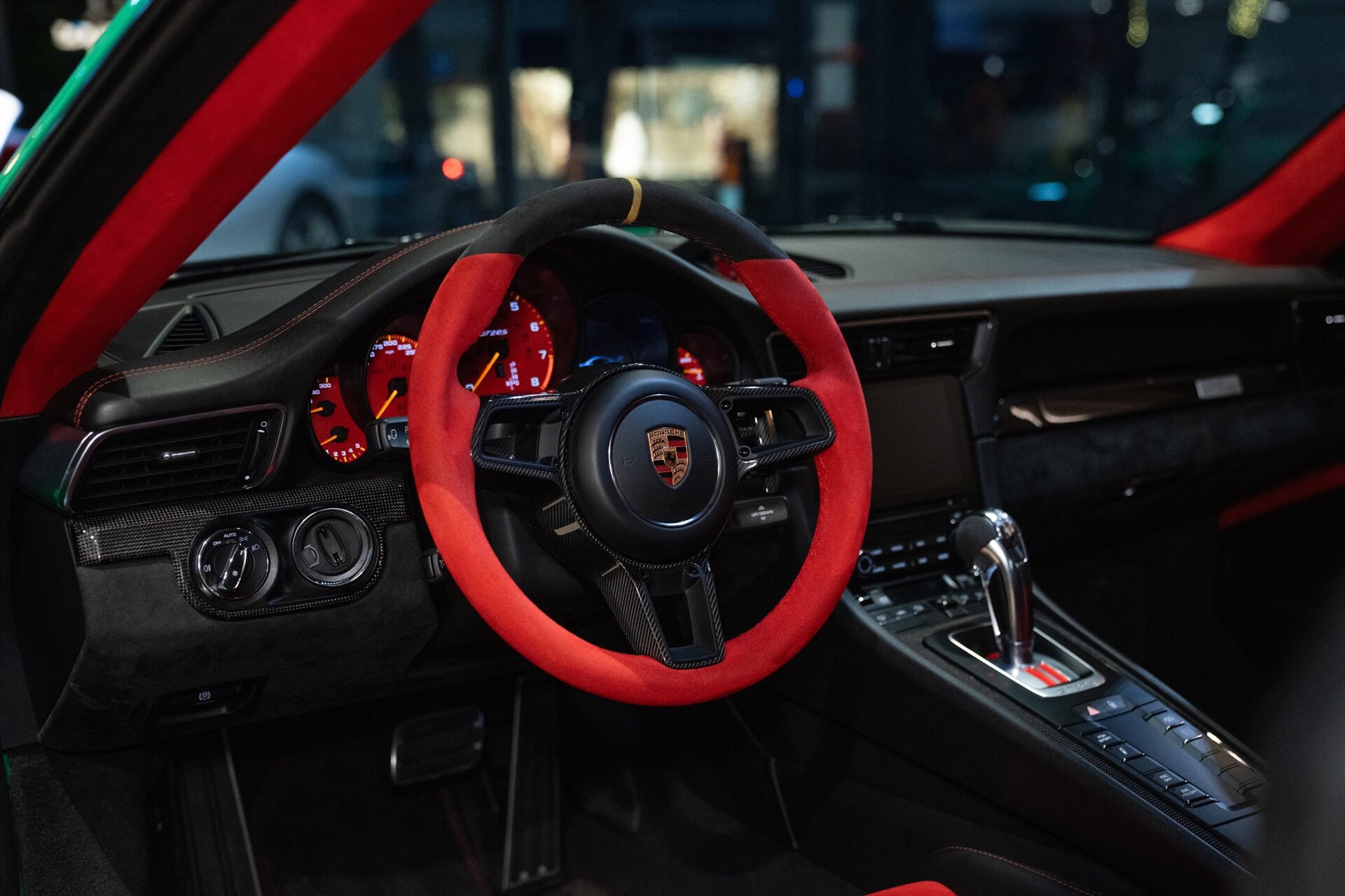 Used 2018 Porsche 911 GT2 RS RWD image 7