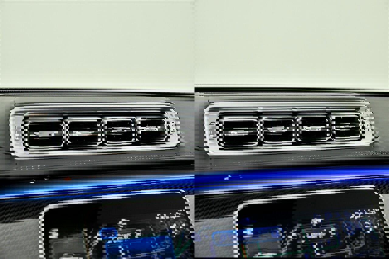 Used 2024 Mercedes-Benz S 63 AMG S image 32