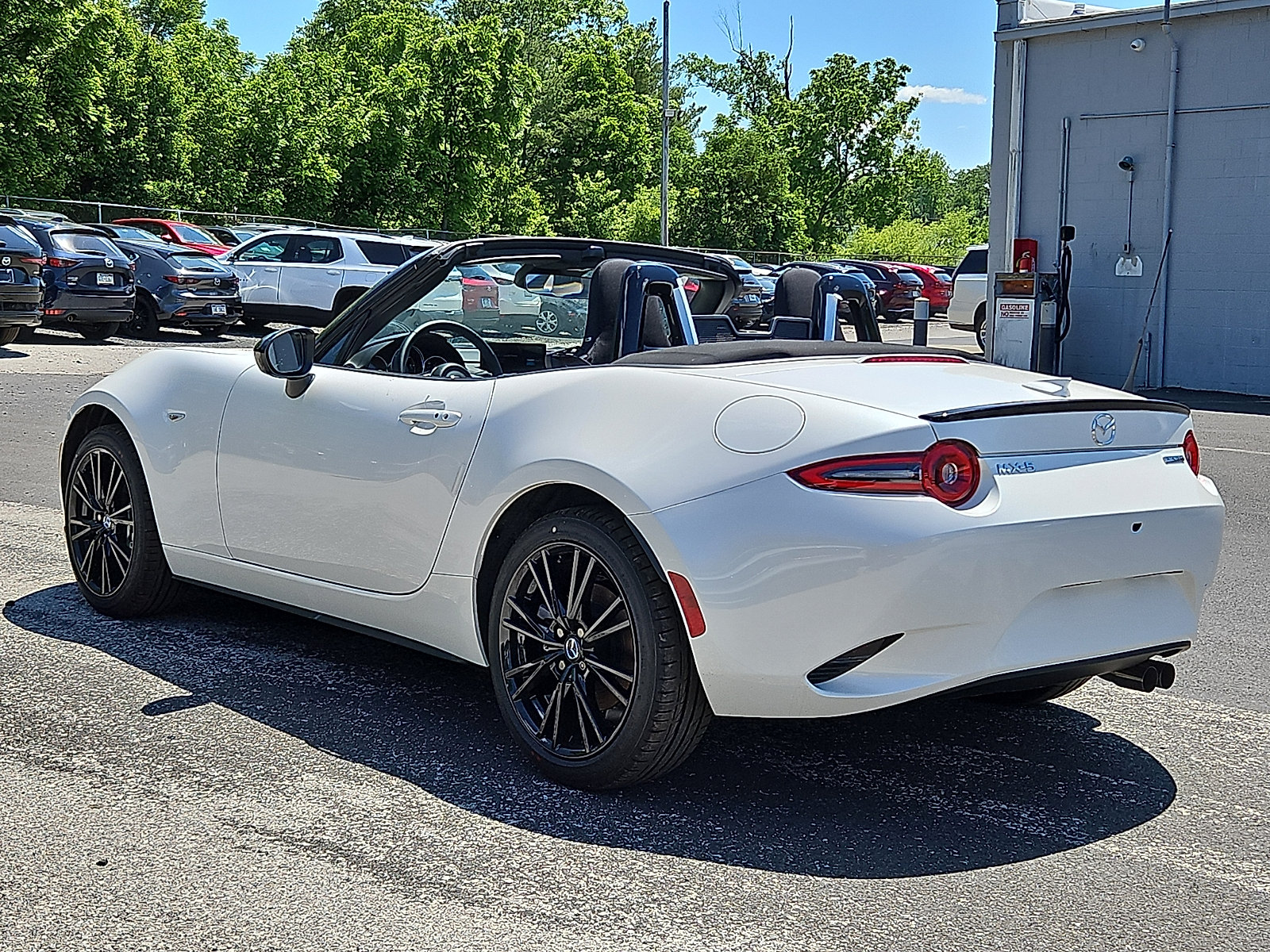 New 2026 MAZDA MX-5 Miata Club RWD image 4