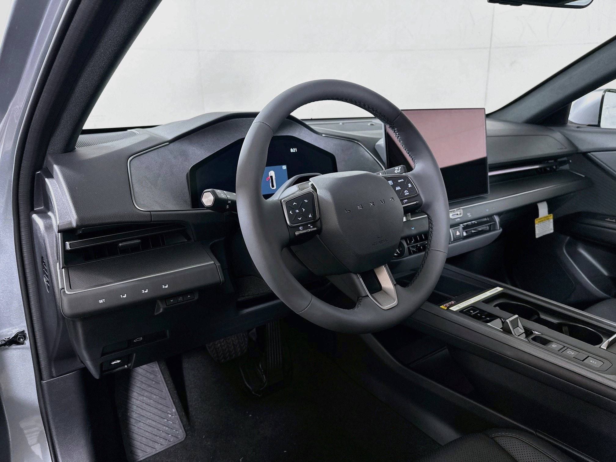 New 2026 Lexus ES 350e w/ Convenience Package FWD image 9