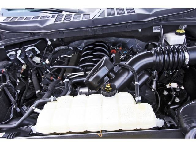 Used 2023 Ford F150 Lariat AWD/4WD image 29