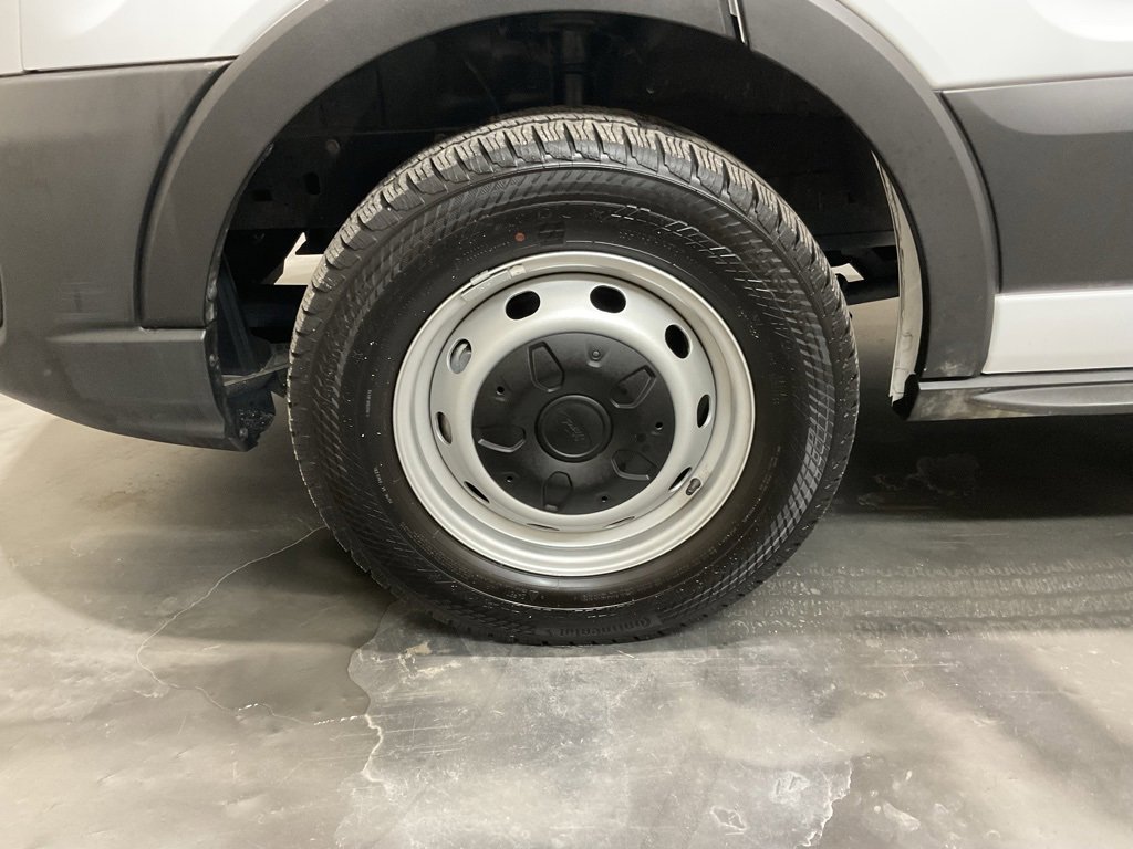 Used 2024 Ford Transit 250 148 Medium Roof w/ Load Area Protection Package image 6