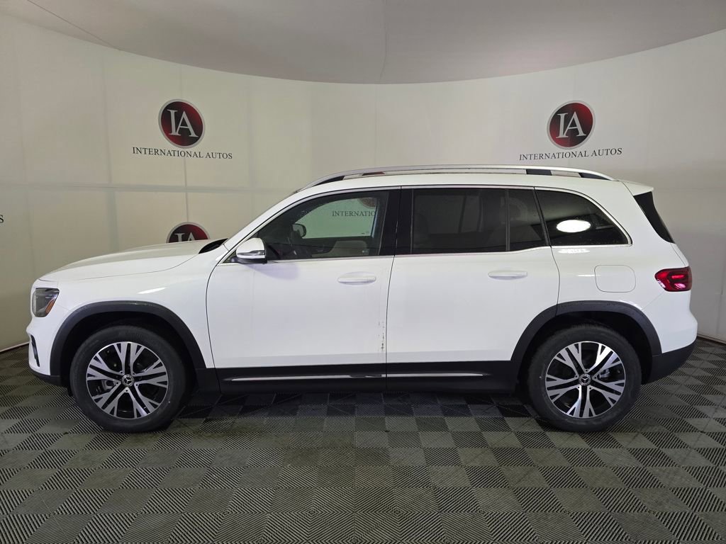 New 2025 Mercedes-Benz GLB 250 4MATIC image 6