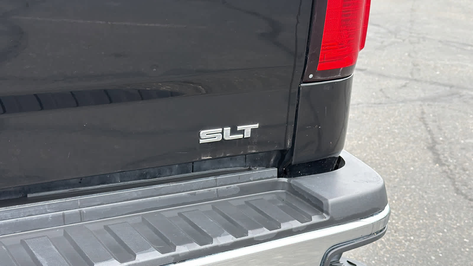 Used 2018 GMC Sierra 2500 SLT image 28