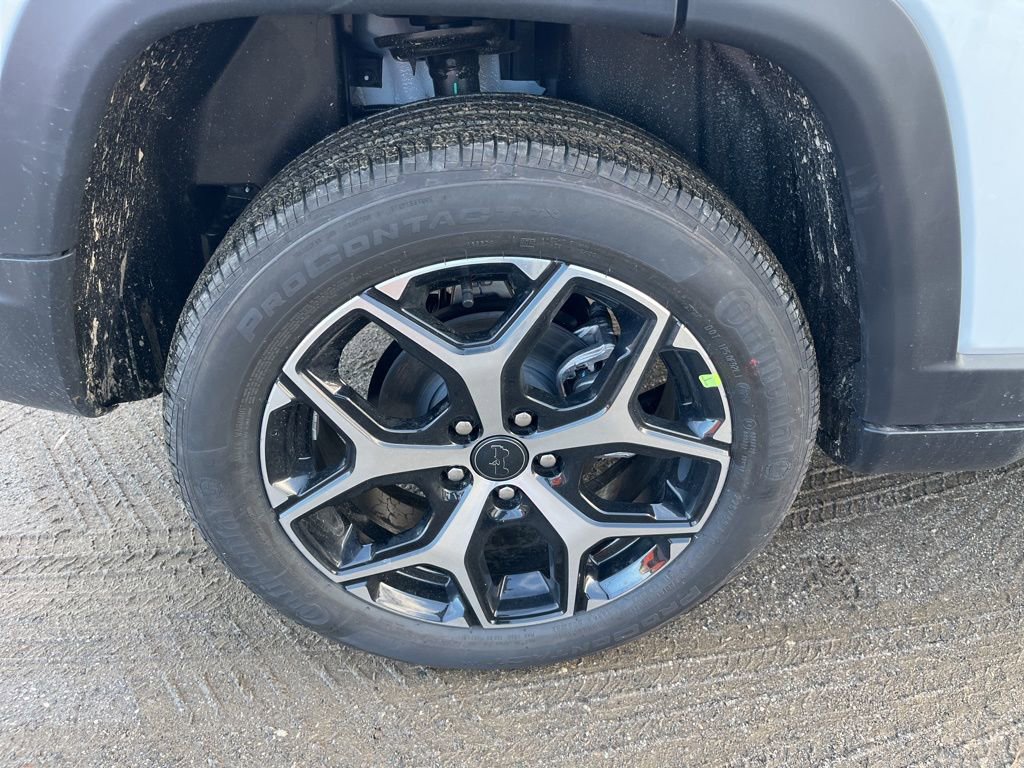 New 2026 Jeep Compass Limited image 9