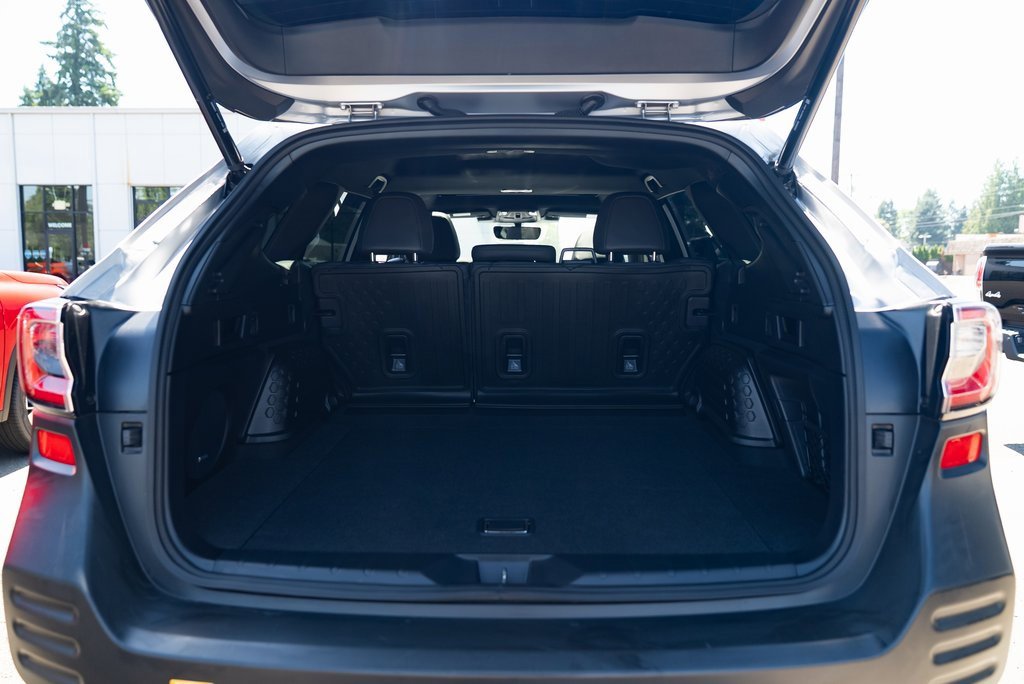 Used 2025 Subaru Outback Wilderness w/ Wilderness Package image 7