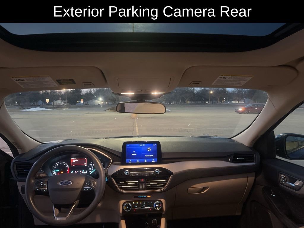 Used 2020 Ford Escape SE image 12