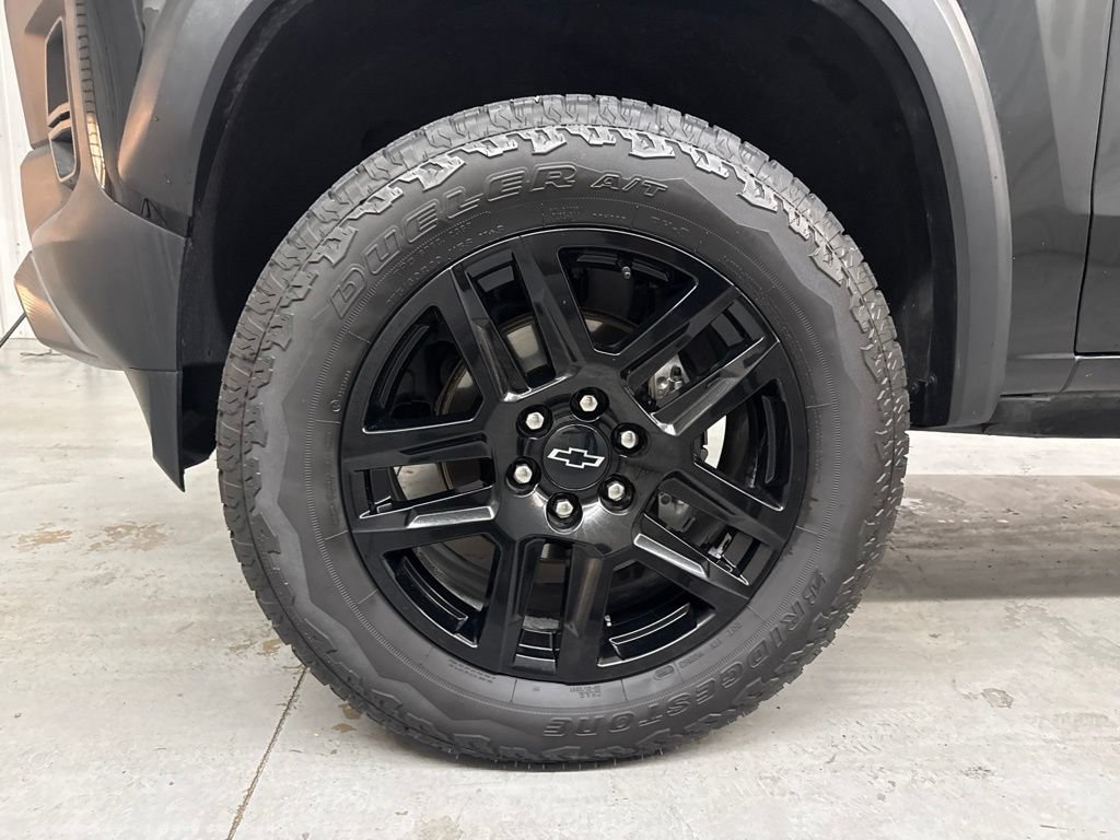 Used 2023 Chevrolet Colorado Trail Boss w/ Advanced Trailering Package AWD/4WD image 22