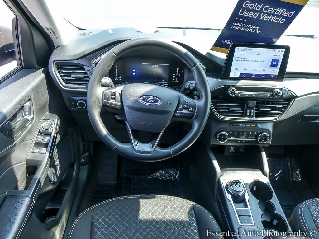 Used 2024 Ford Escape Active FWD image 11
