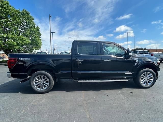 New 2025 Ford F150 Lariat w/ Equipment Group 502A High image 8