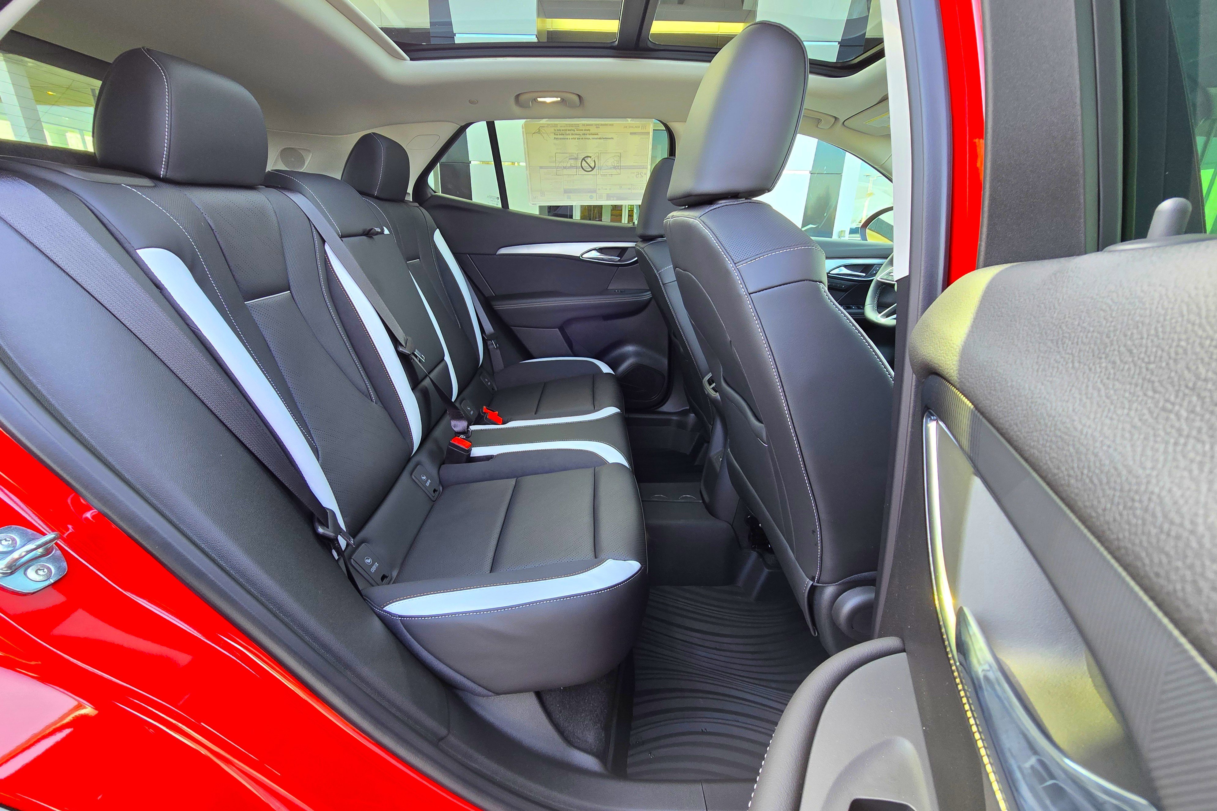 New 2026 Buick Envision Sport Touring image 19