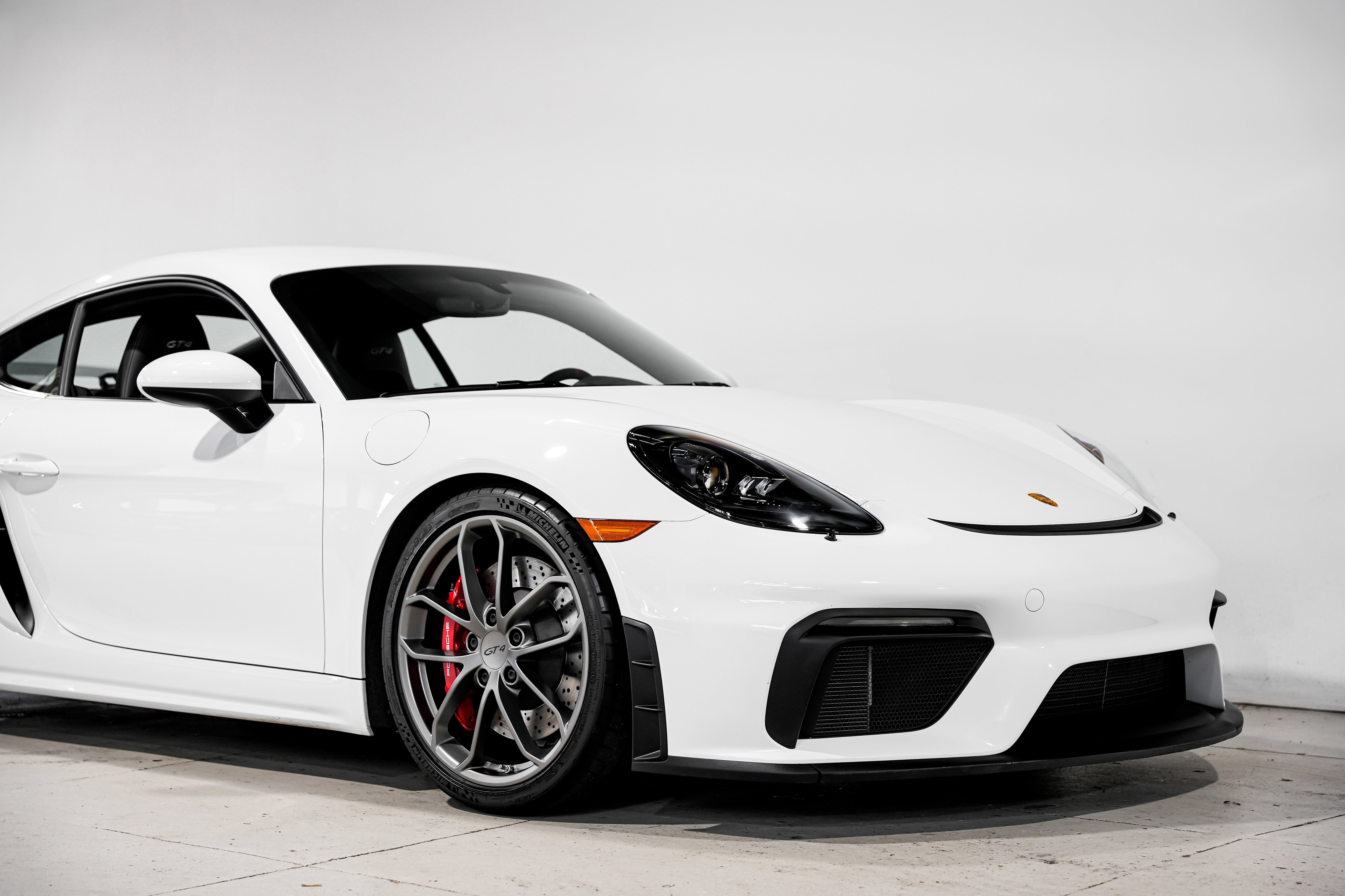 Used 2020 Porsche 718 Cayman GT4 image 38