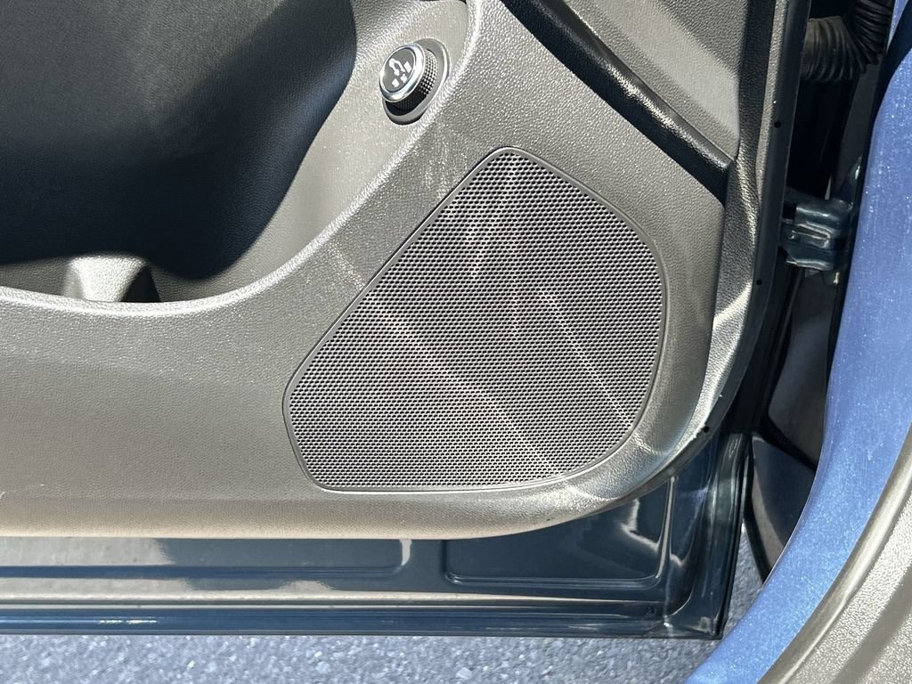 Used 2025 Buick Envista Avenir FWD image 25